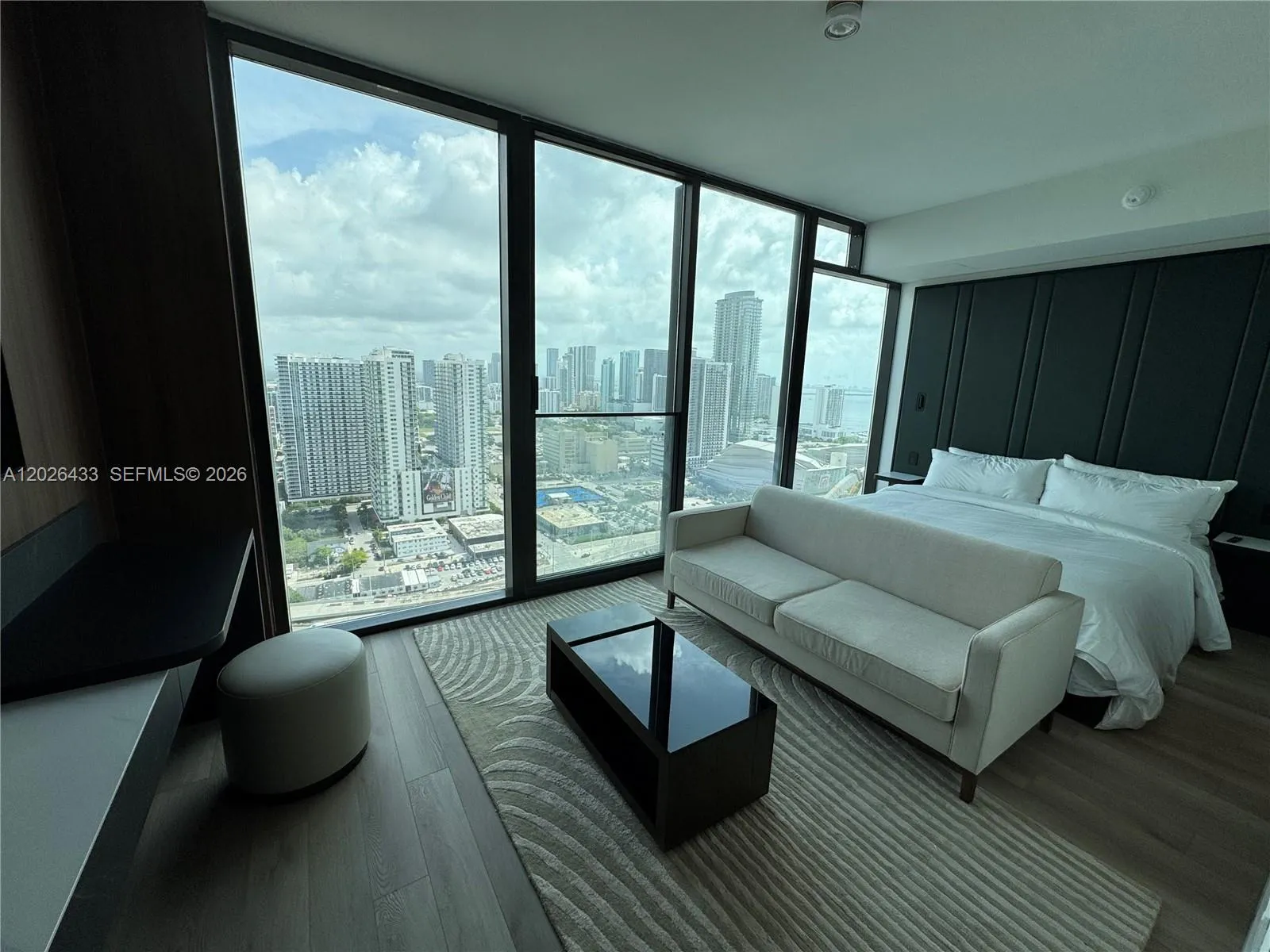 20 NE 11th St # 3405, Miami FL 33132