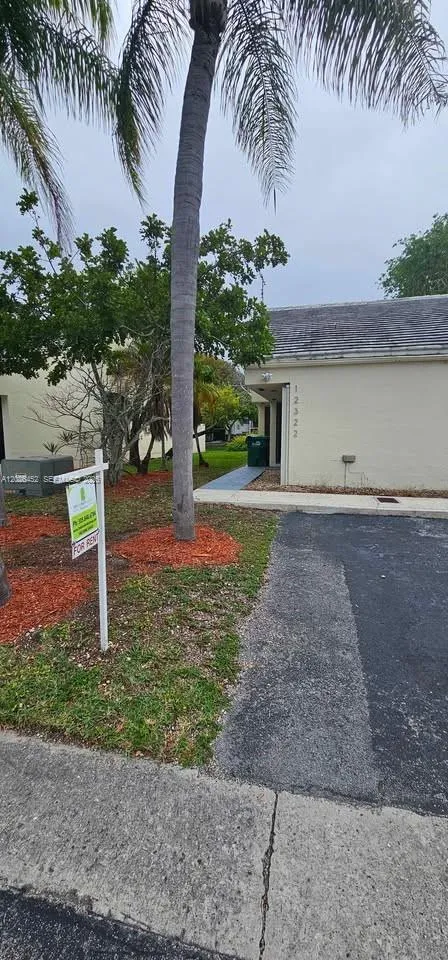 12322 SW 148th Ter, Miami FL 33186