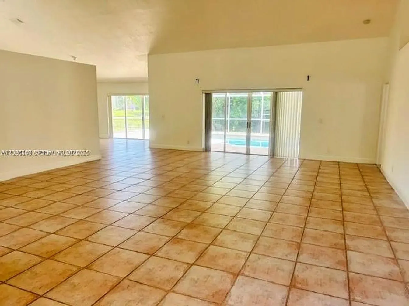 16373 NW 16th St, Pembroke Pines FL 33028