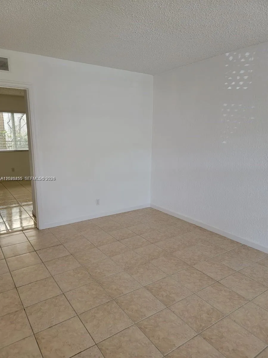 2660 NE 8th Ave # 107, Wilton Manors FL 33334