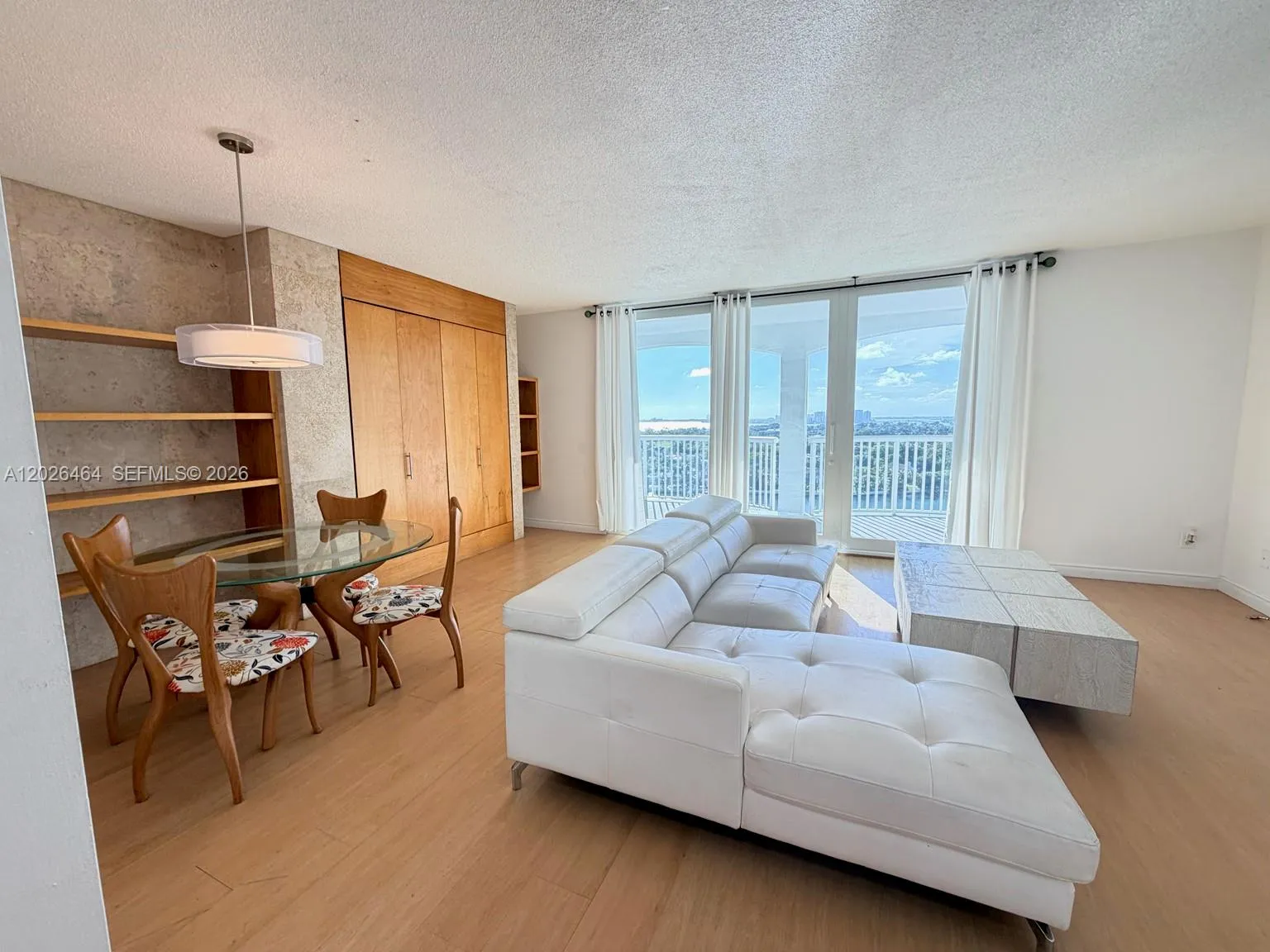 5401 Collins Ave # 1022, Miami Beach FL 33140