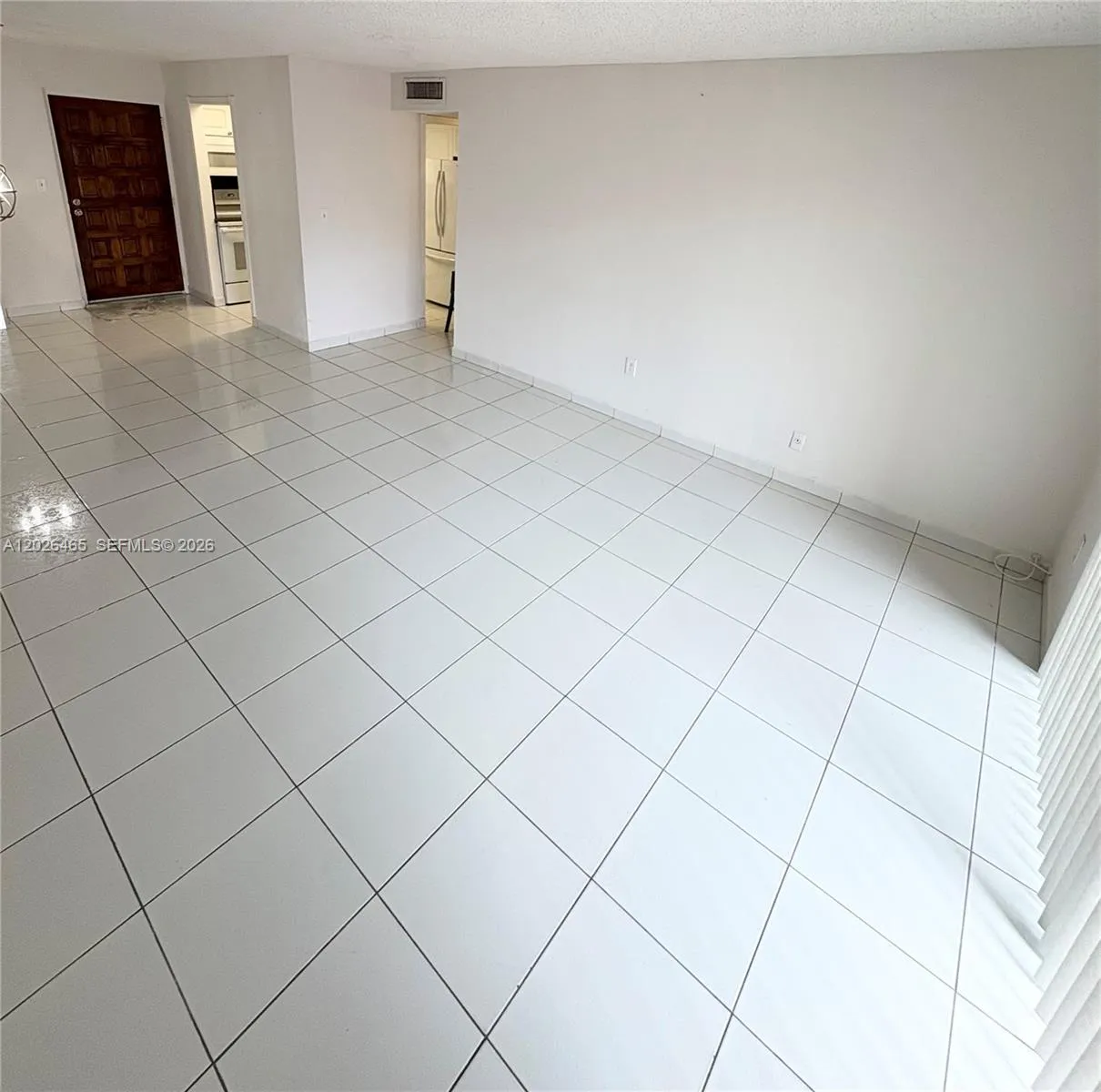 5201 NW 7th St # 411, Miami FL 33126