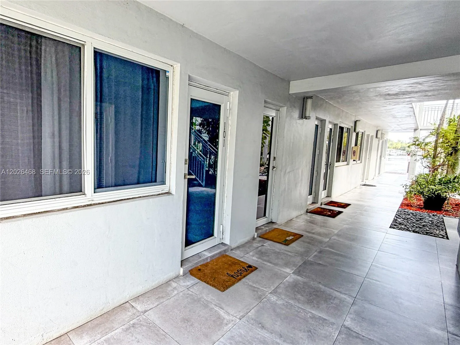 2430 NE 135th St # 101, North Miami FL 33181