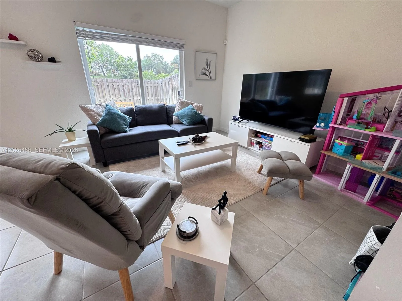 4664 NW 120th Way, Coral Springs FL 33076