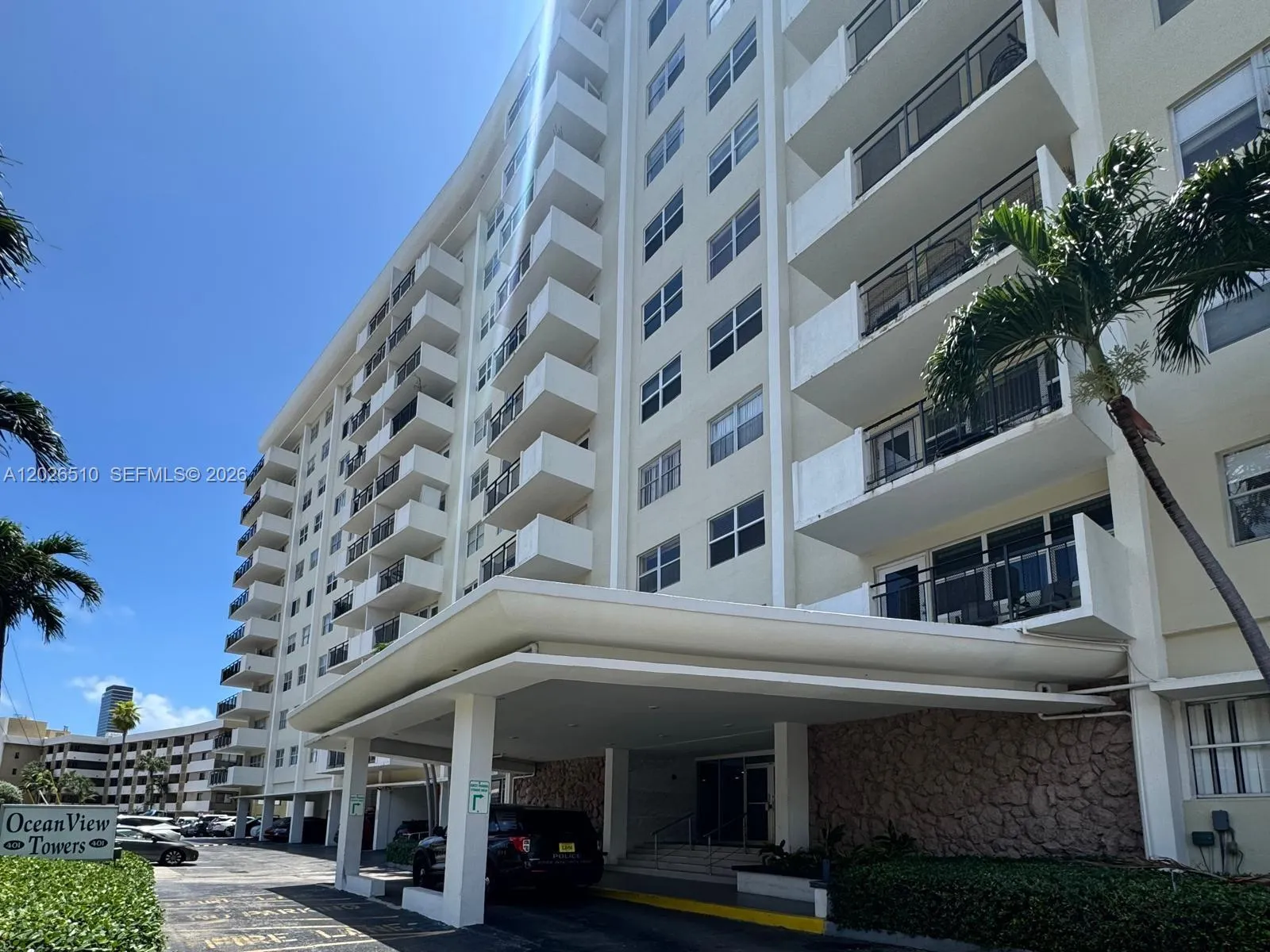 401 Golden Isles Dr # 614, Hallandale Beach FL 33009