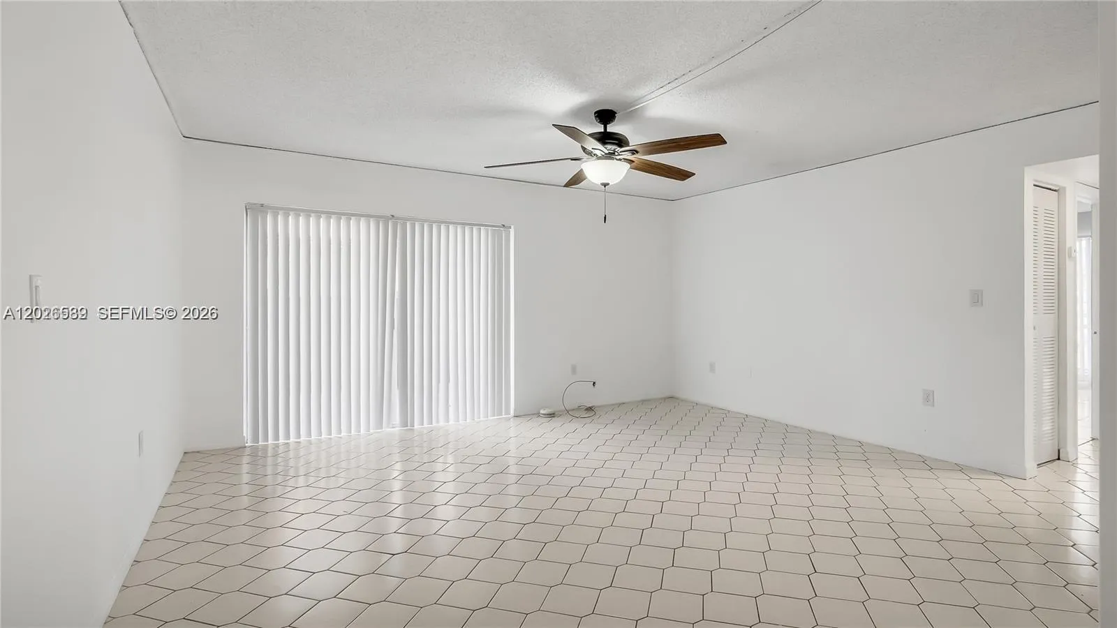7231 Miami Lakes Dr # C5, Miami Lakes FL 33014