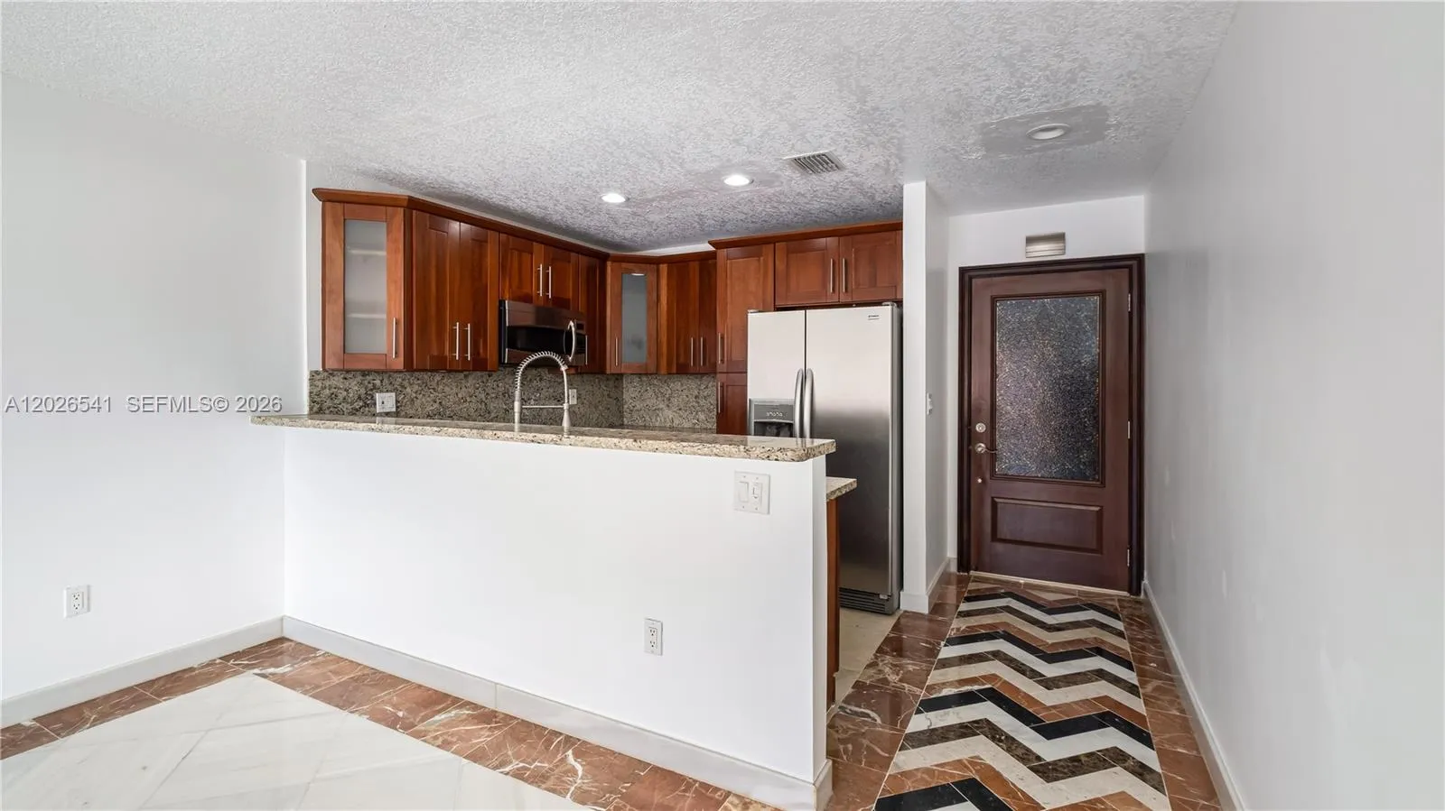 4390 W 12th Ln # 18B, Hialeah FL 33012