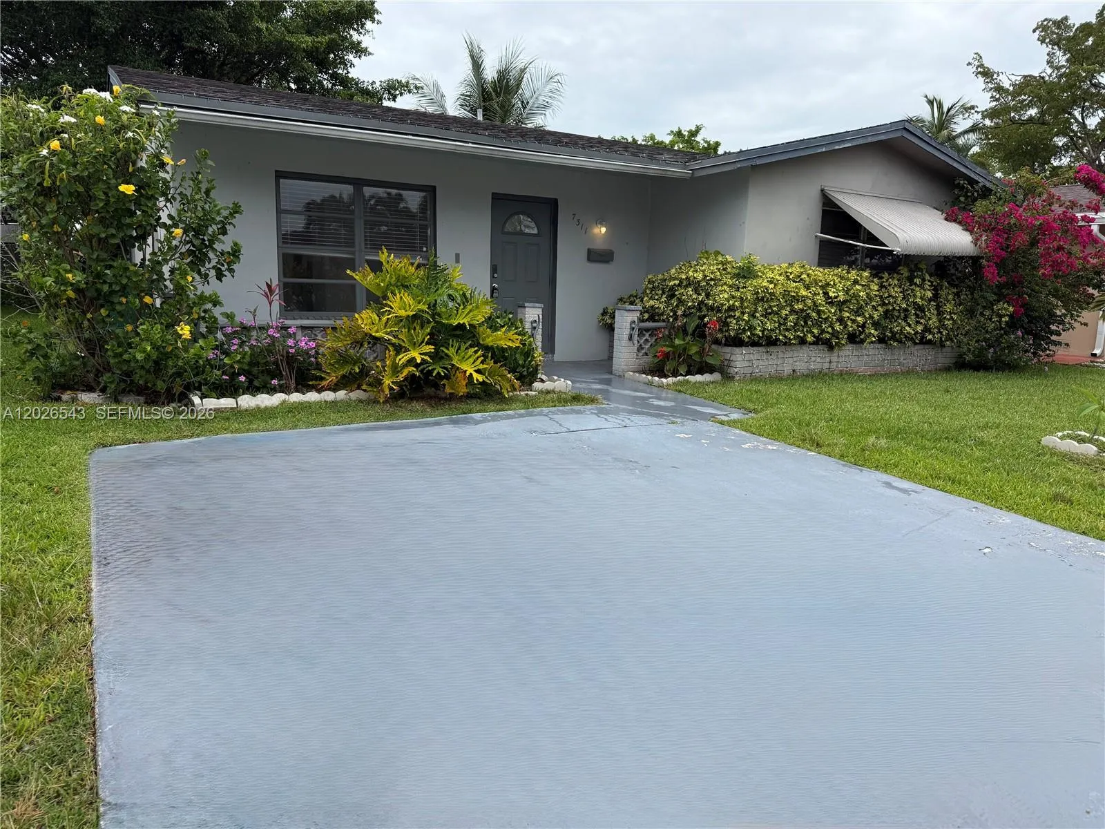 7311 NW 57th Dr, Tamarac FL 33321