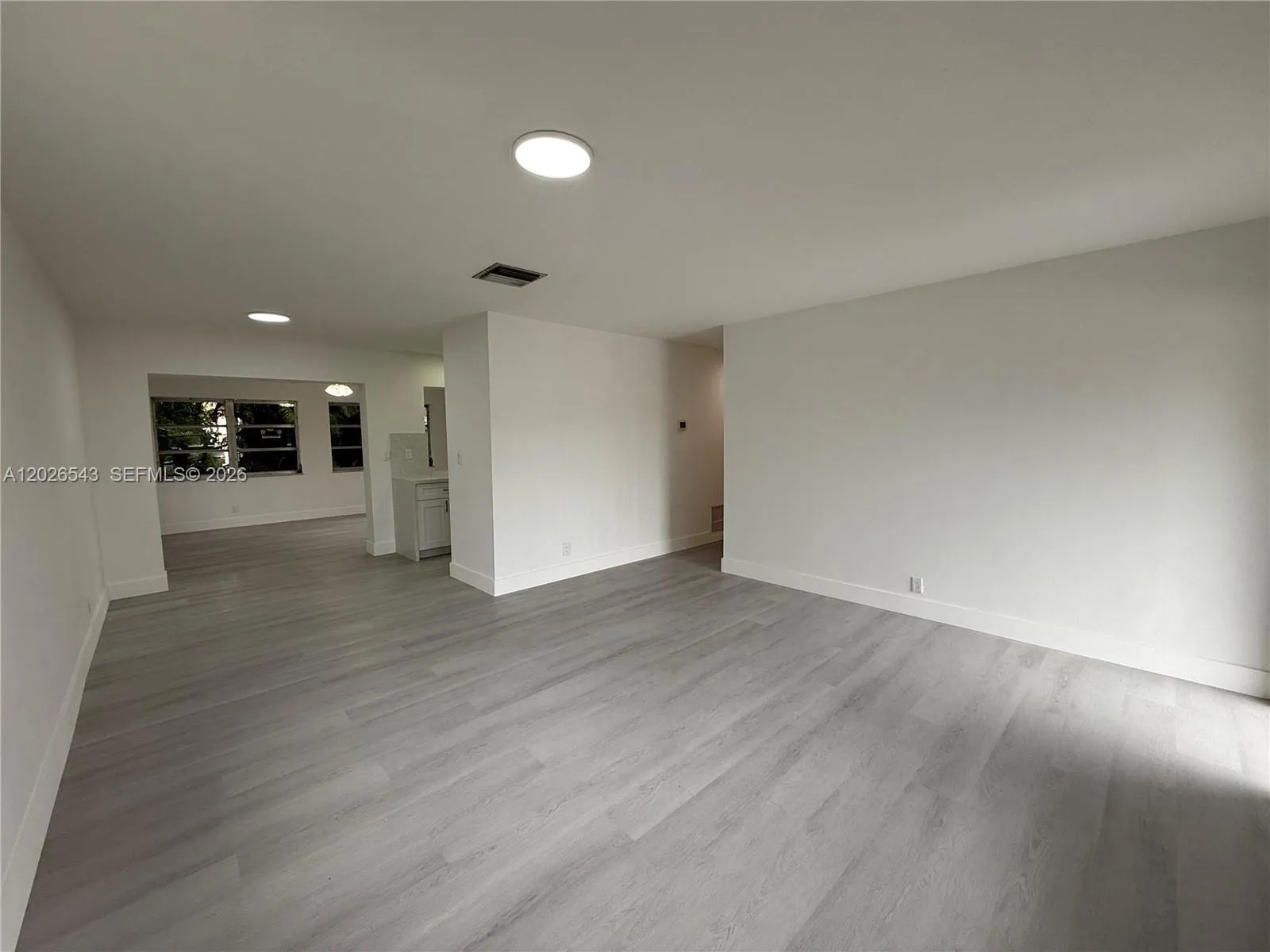 7311 NW 57th Dr, Tamarac FL 33321