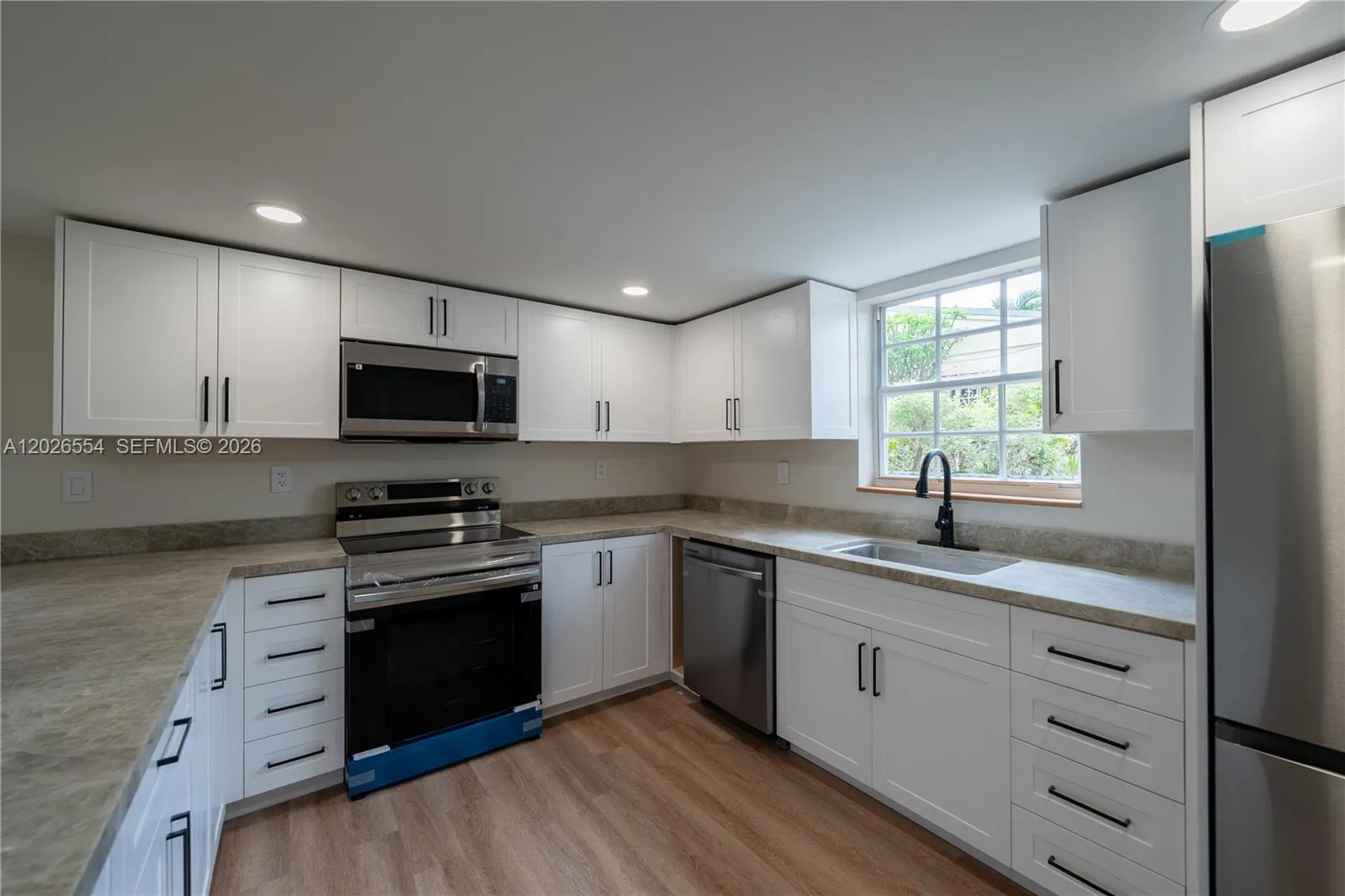 370 Flagami Blvd # 370, Miami FL 33144