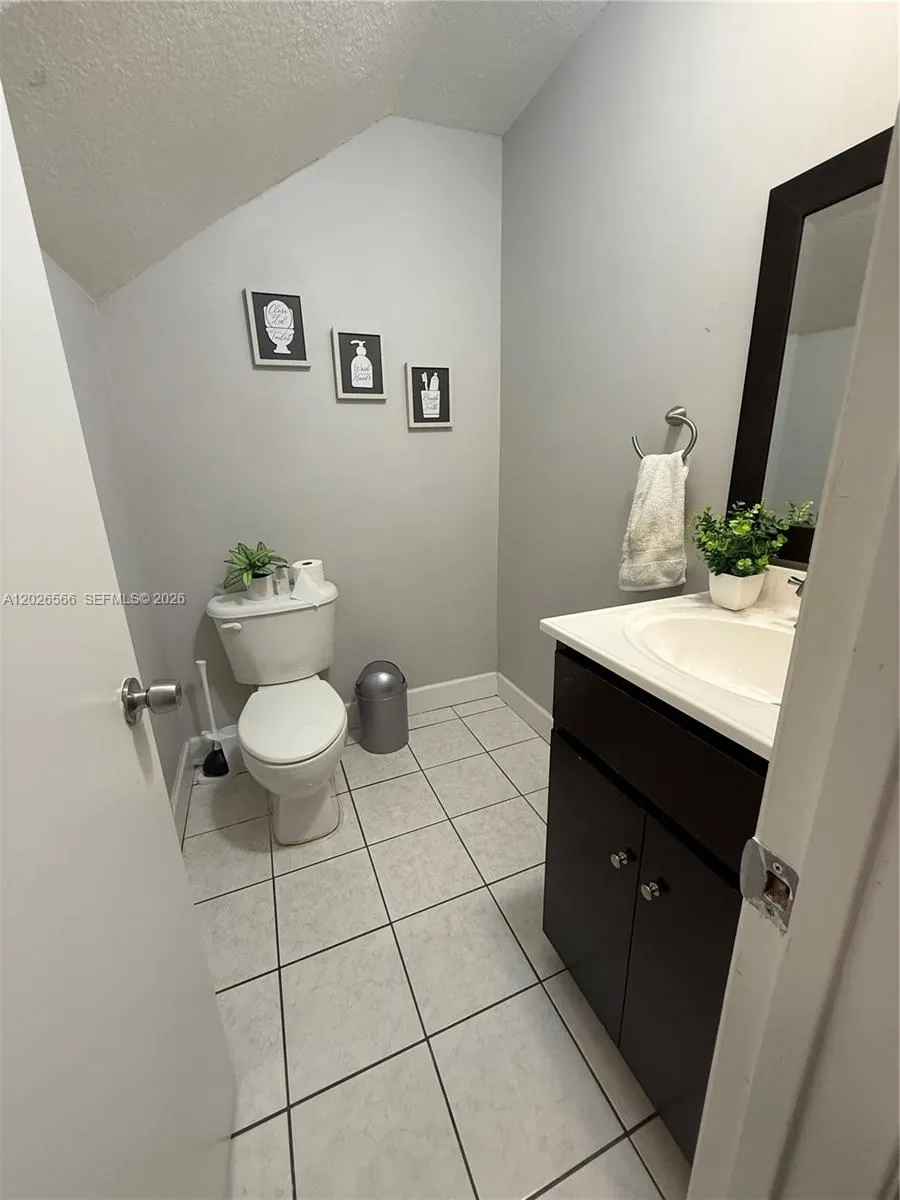 7145 NW 173rd Dr # 1106, Hialeah FL 33015