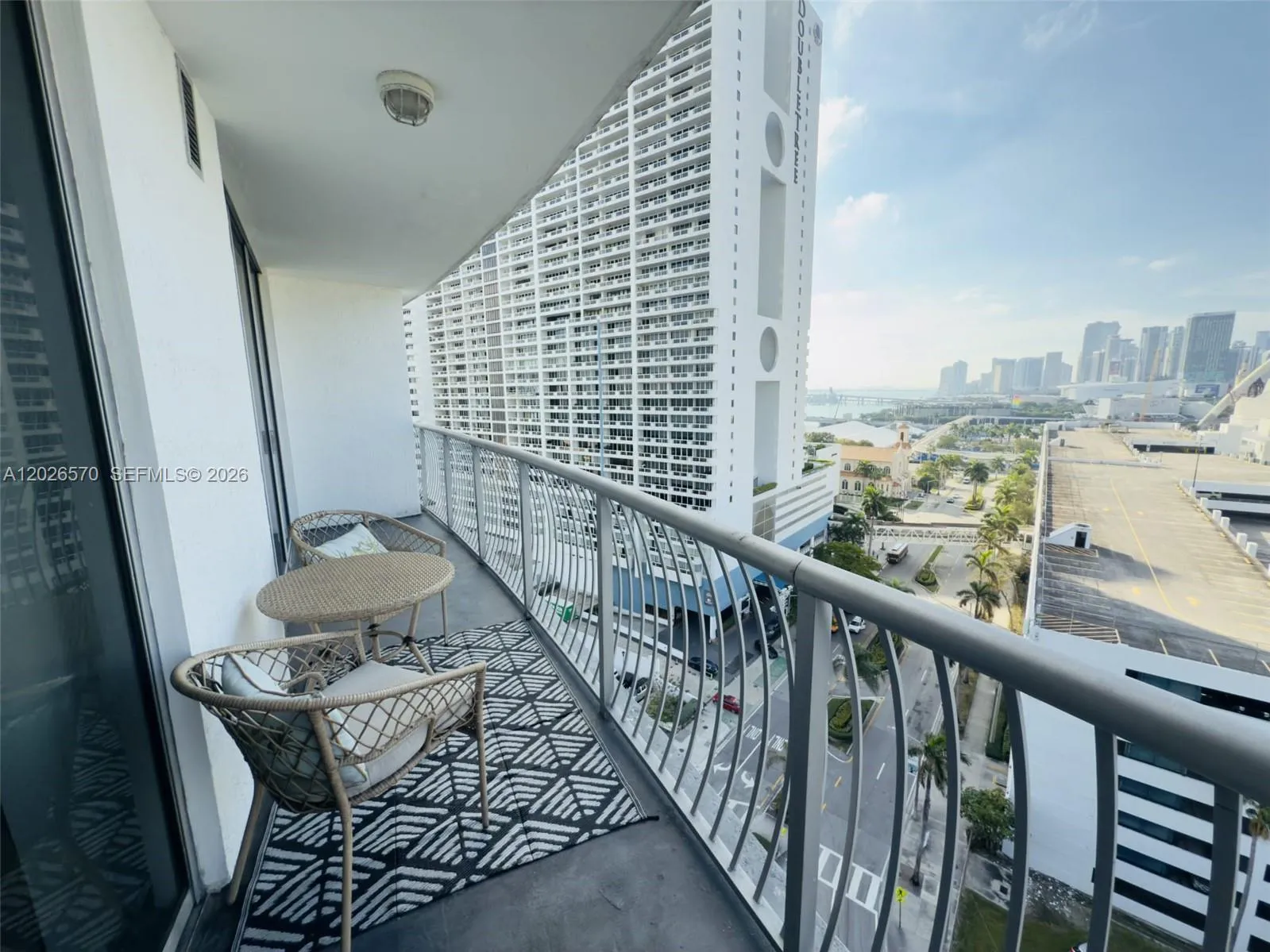 1750 N Bayshore Dr # 1612, Miami FL 33132