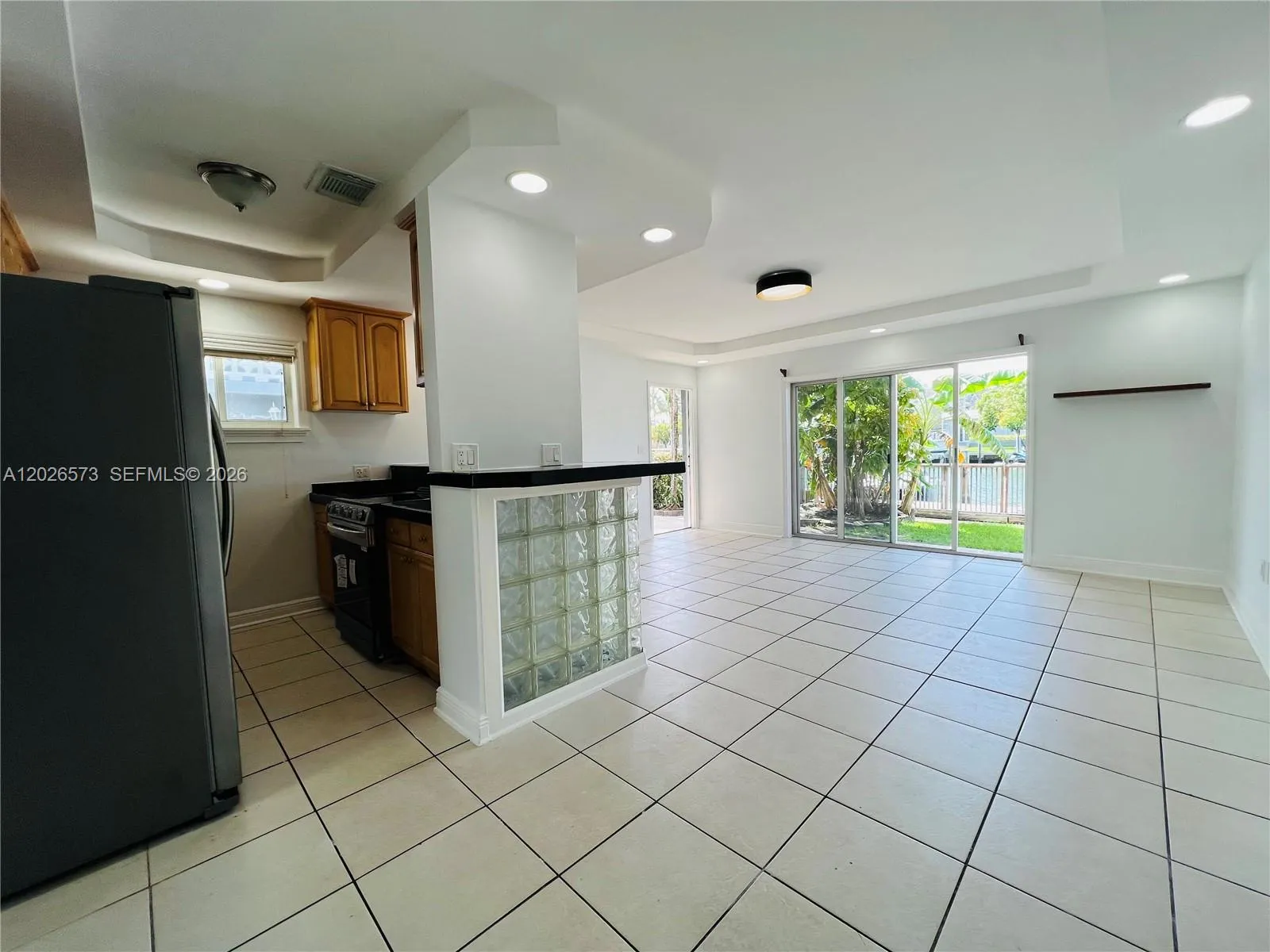 2033 Calais Dr # 5, Miami Beach FL 33141