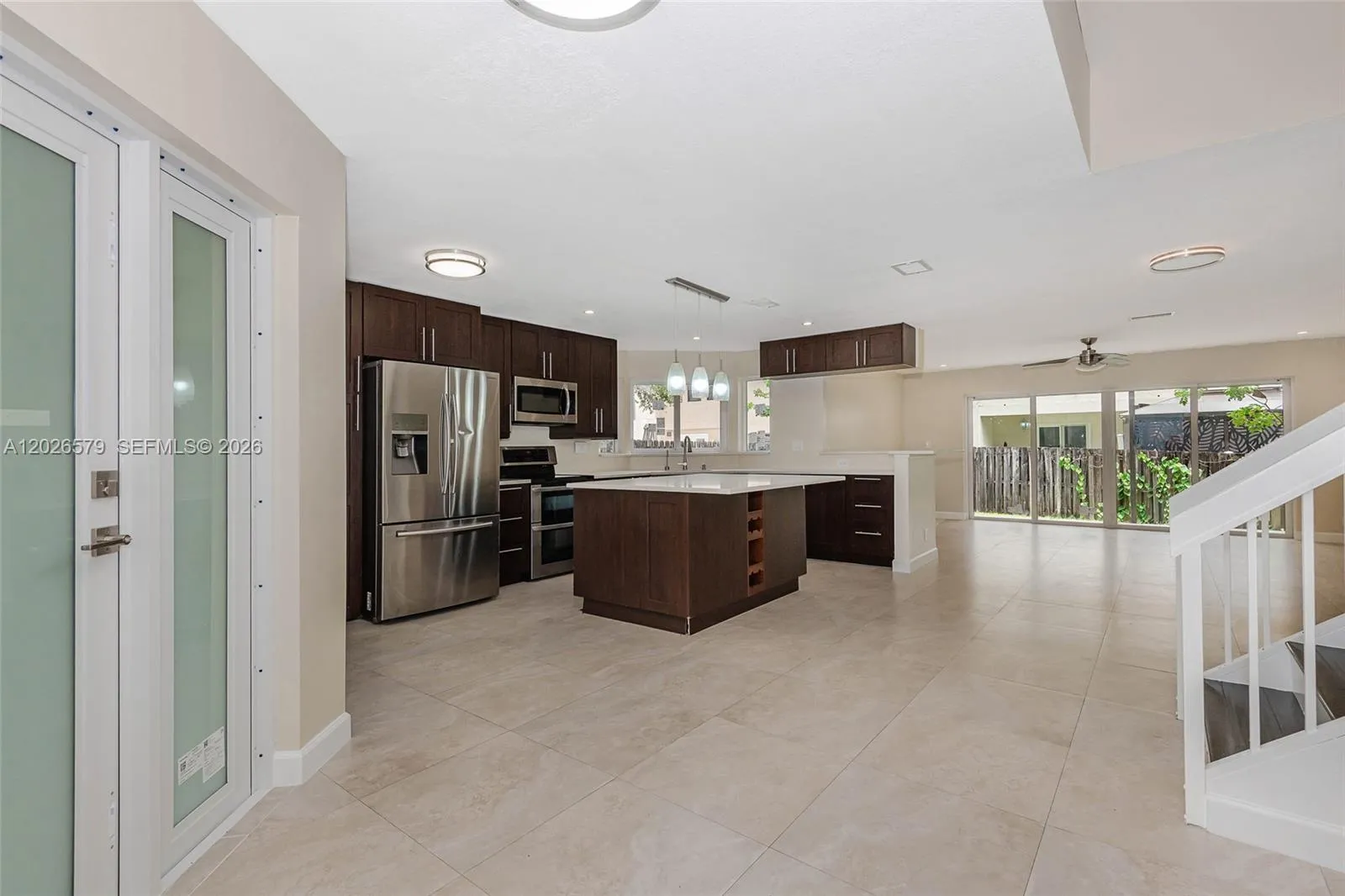 3583 Simms St, Hollywood FL 33021