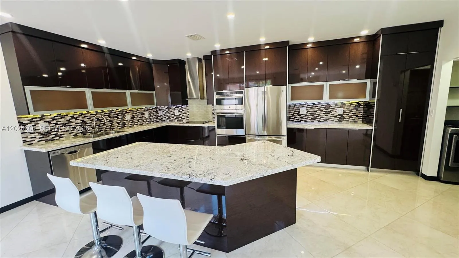 1094 Redwood St # 1094, Hollywood FL 33019