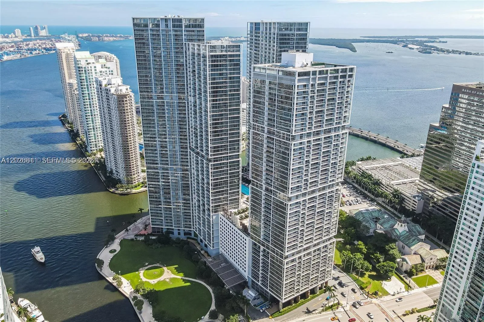475 Brickell Ave # 3010, Miami FL 33131
