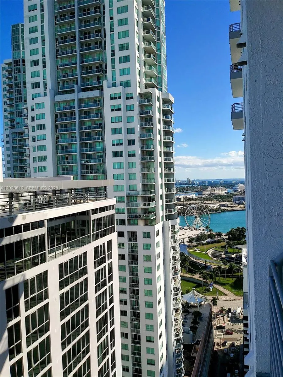 133 NE 2 AV # 3107, Miami FL 33132