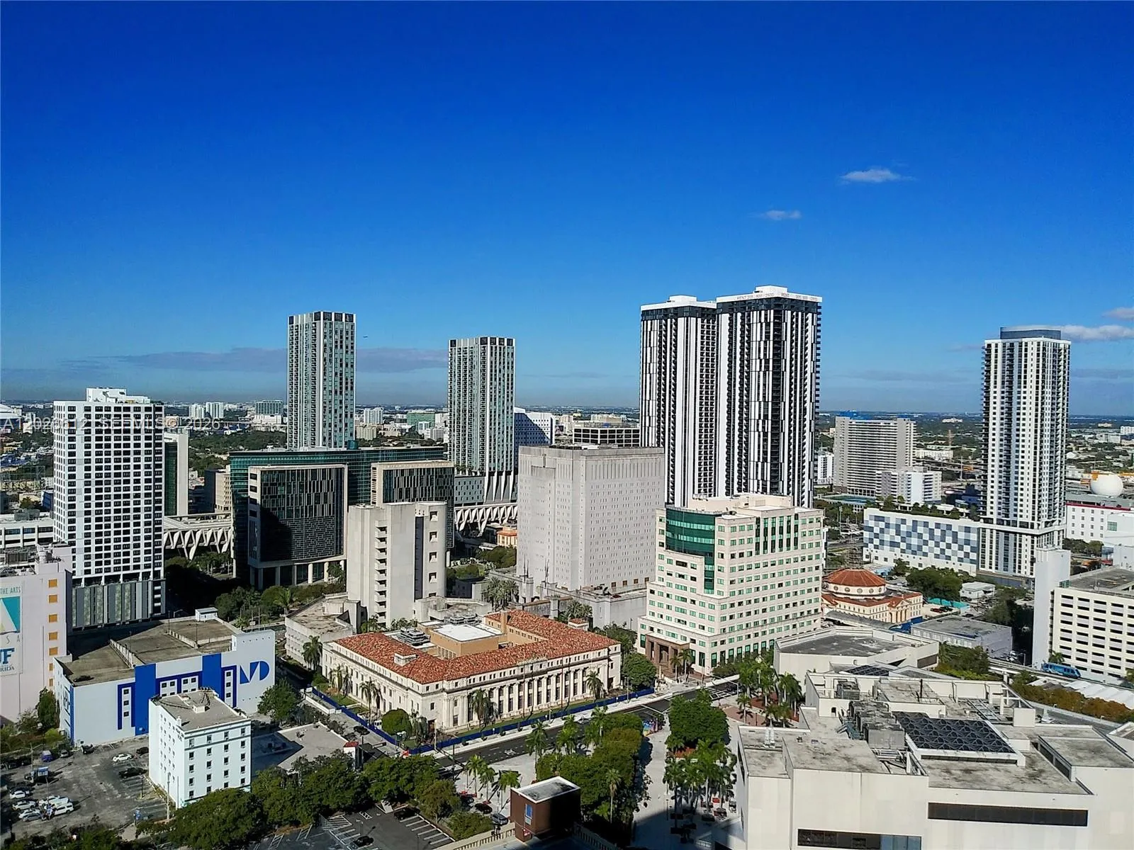 133 NE 2 AV # 3107, Miami FL 33132