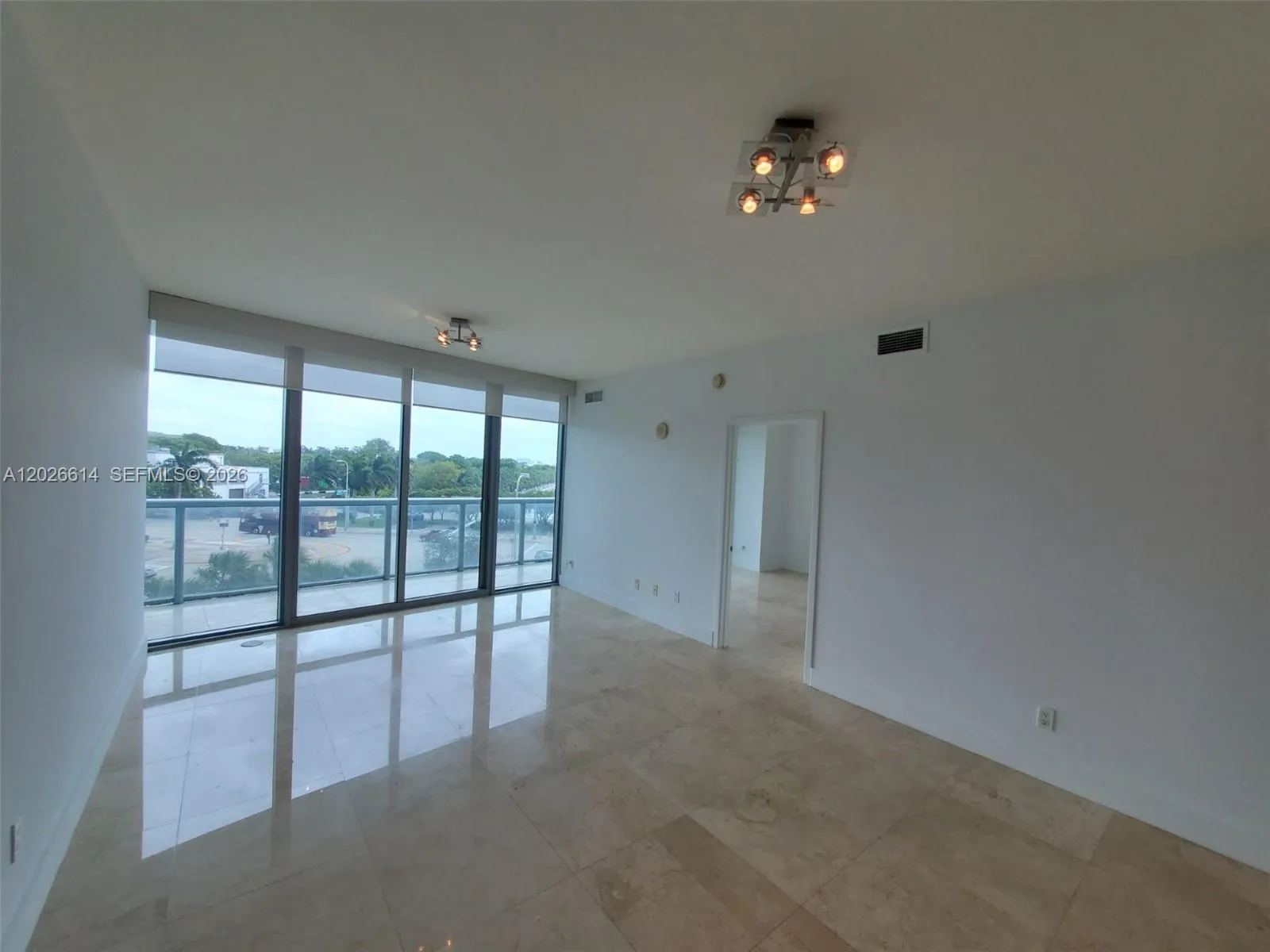 888 Biscayne Blvd # 311, Miami FL 33132