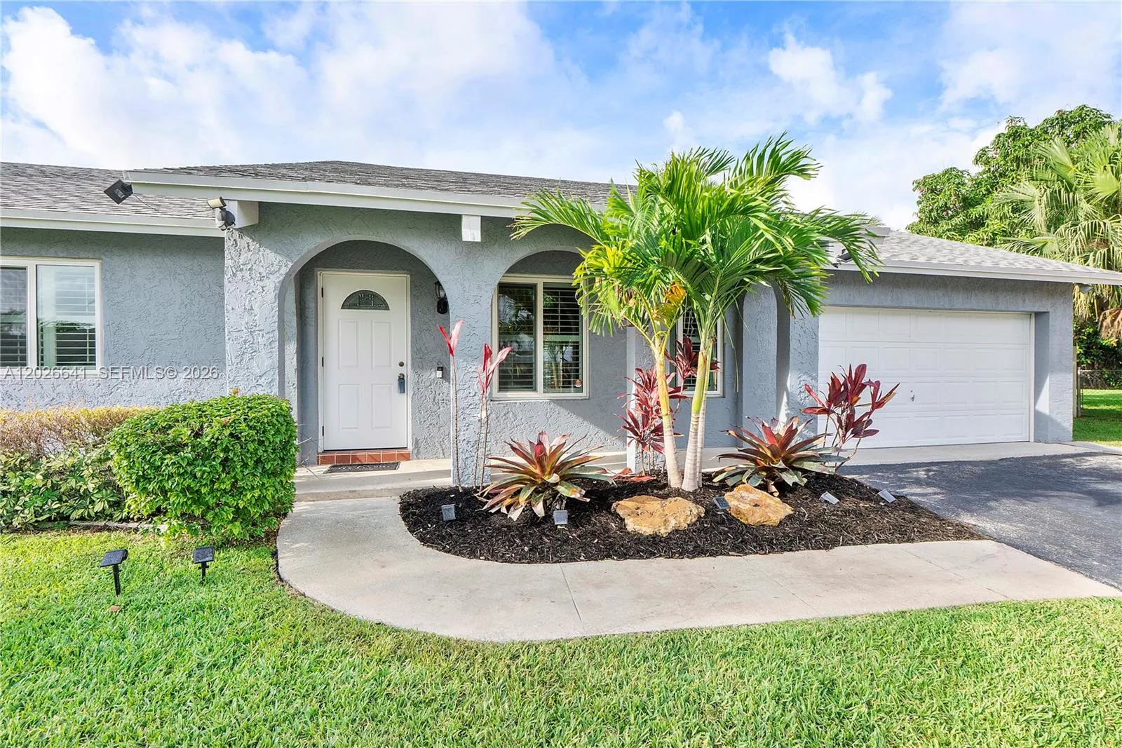 8765 SW 53rd St, Cooper City FL 33328