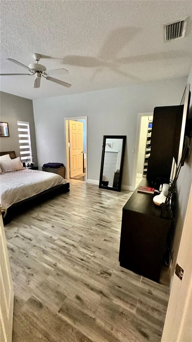 13704 SW 31st St, Miramar FL 33027