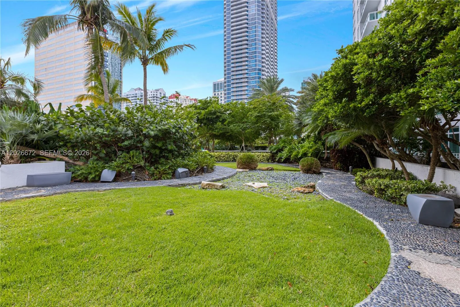 951 Brickell Ave # 1801, Miami FL 33131