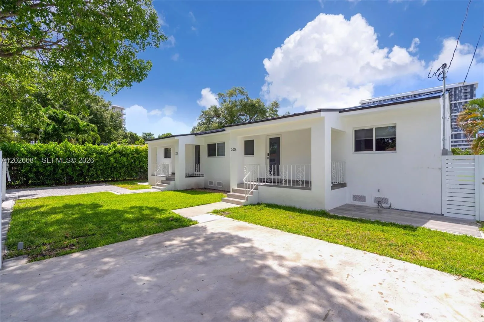 2810 SW 26th St # 2810, Miami FL 33133
