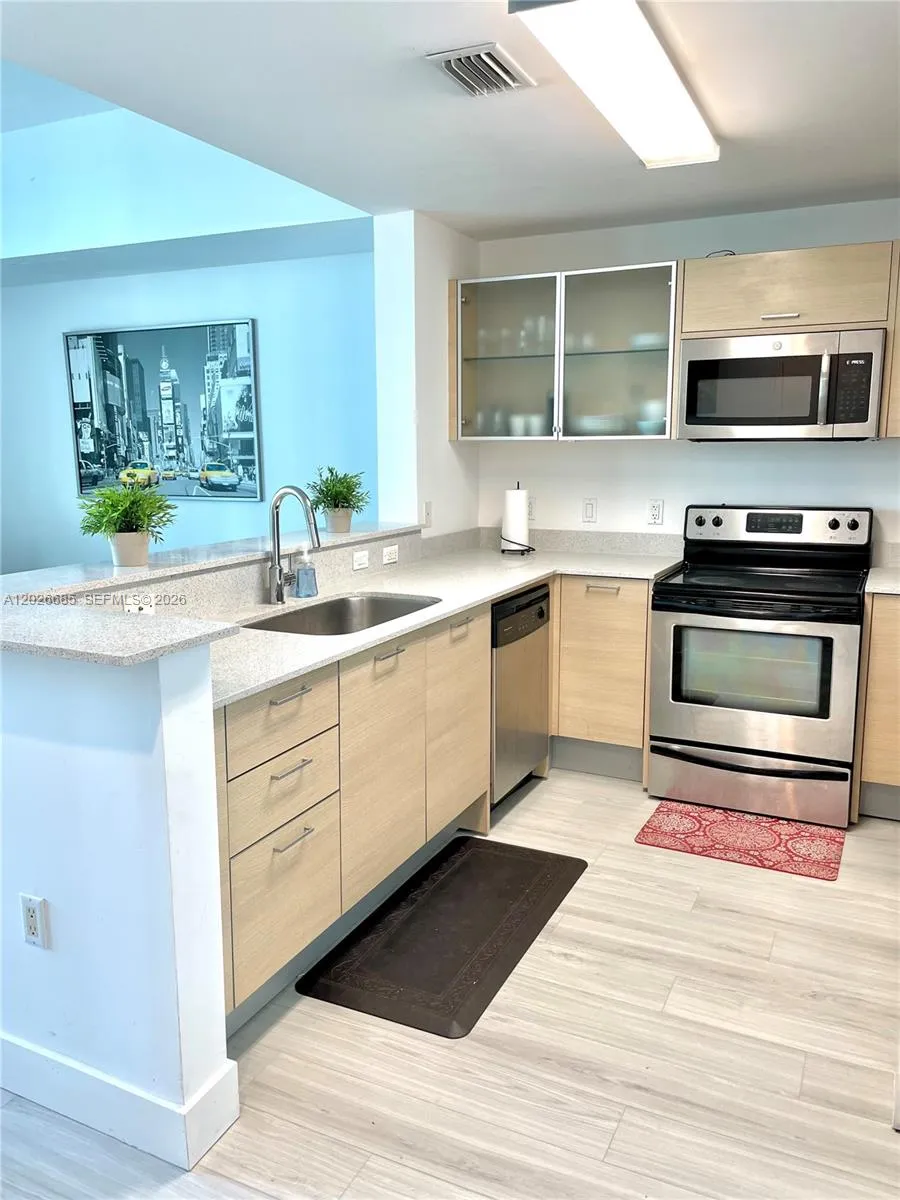 350 NE 24th St # 709, Miami FL 33137