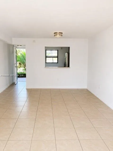 10425 SW 112th Ave # 111, Miami FL 33176