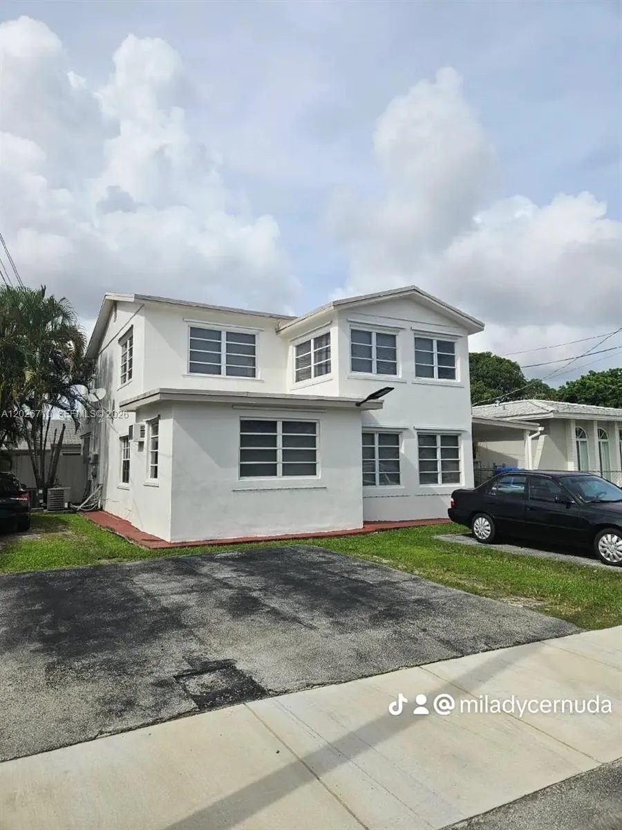 3431 SW 4th St # 1, Miami FL 33135