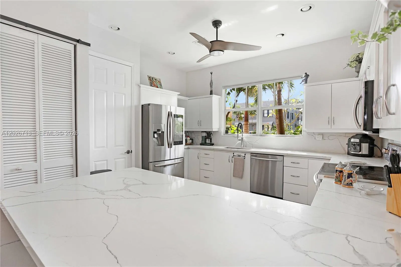 1619 Harrison St, Hollywood FL 33020