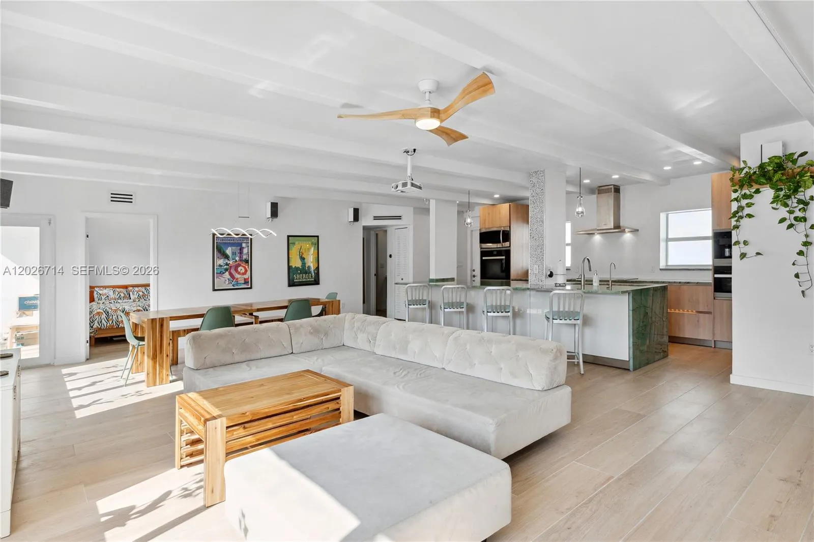 325 Ocean Dr # 502, Miami Beach FL 33139
