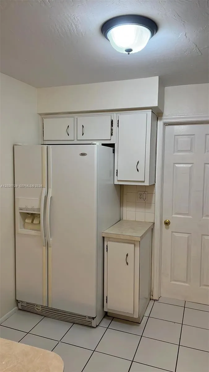 2420 NW 64th Ter, Sunrise FL 33313