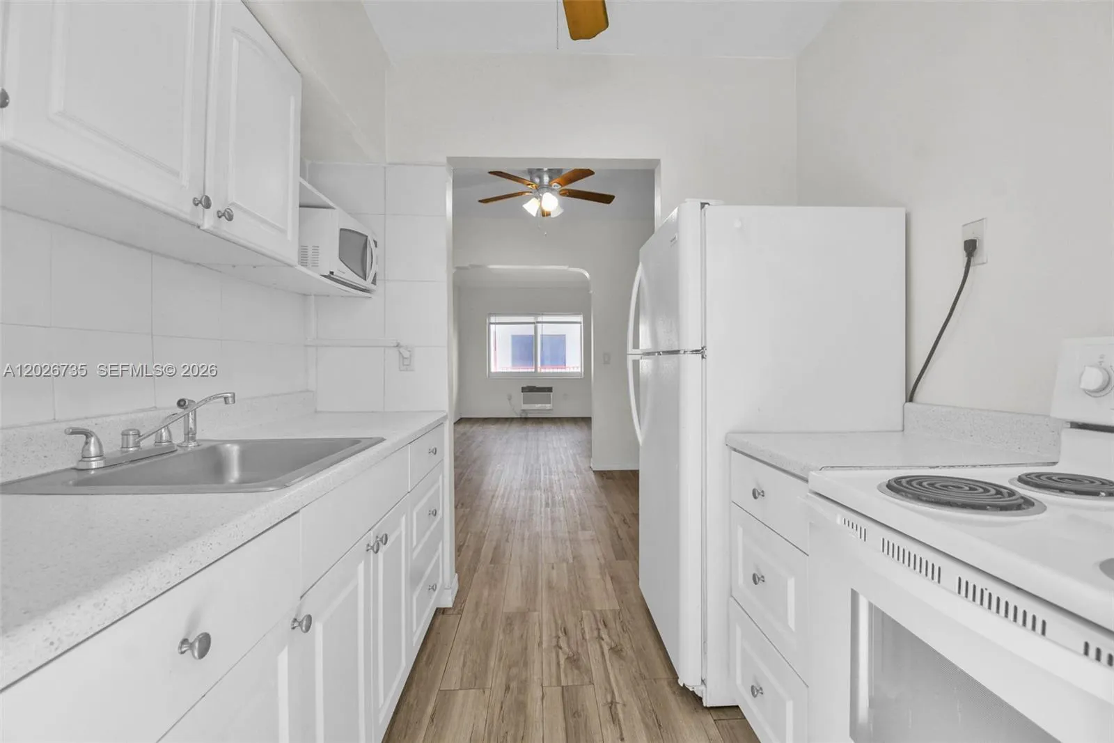 1135 Euclid Ave # 202, Miami Beach FL 33139