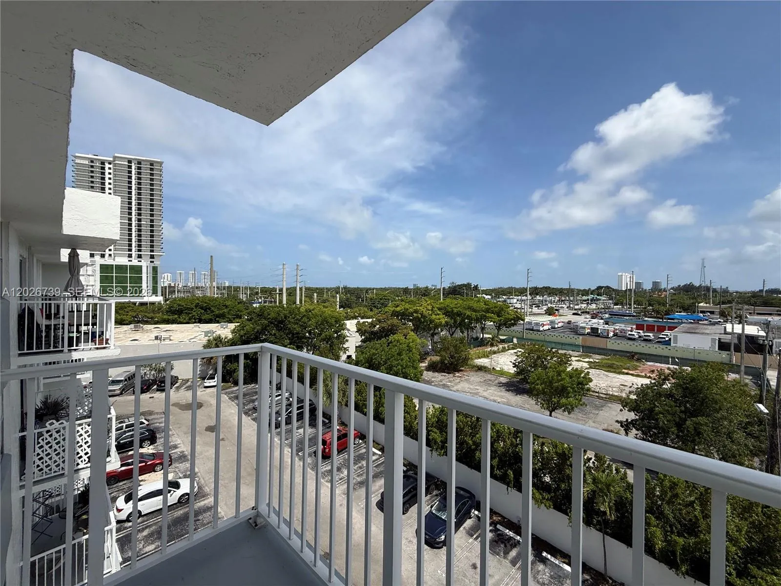 16465 NE 22nd Ave # 610, North Miami Beach FL 33160