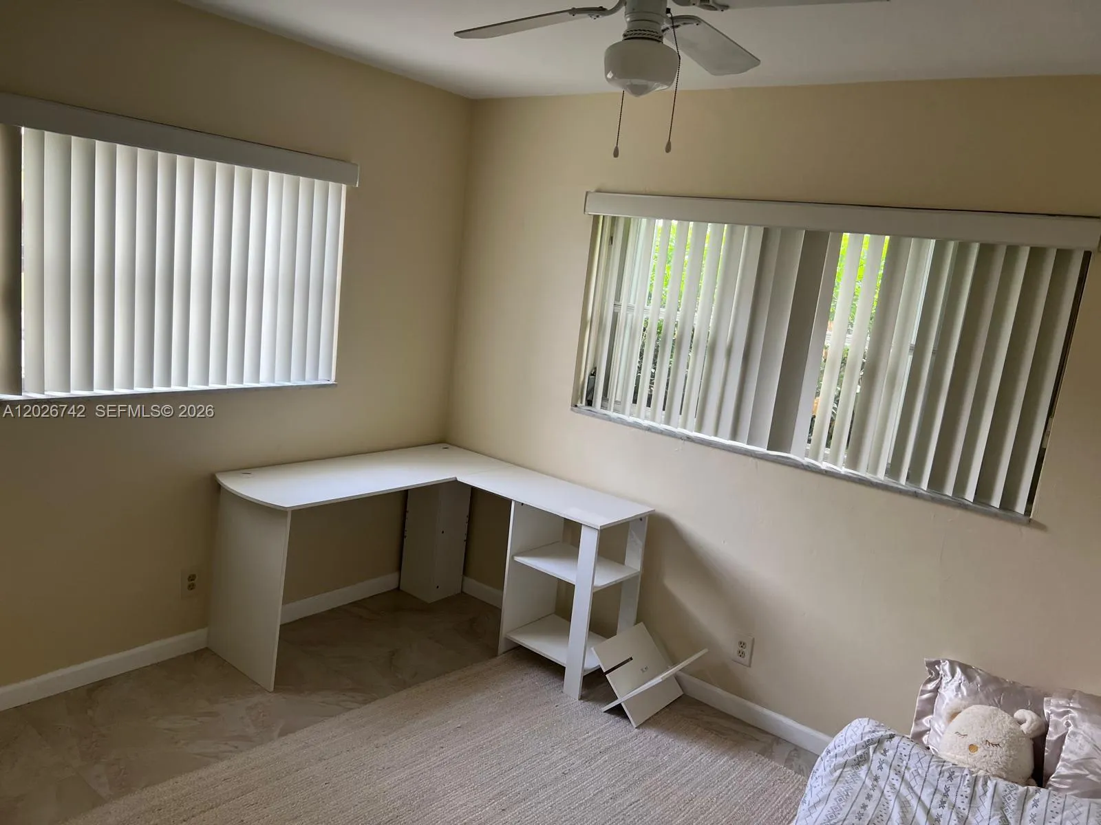 4460 NW 18th Ave, Oakland Park FL 33309