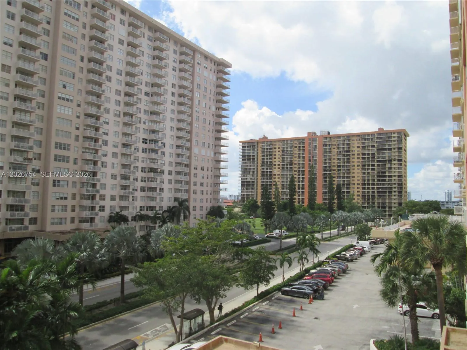 251 174th St # 411, Sunny Isles Beach FL 33160