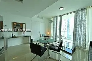 300 S Biscayne Blvd # 2609, Miami FL 33131
