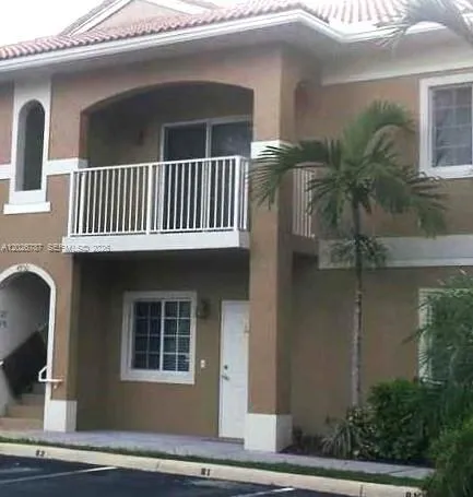 4812 Washington St # 7, Hollywood FL 33021