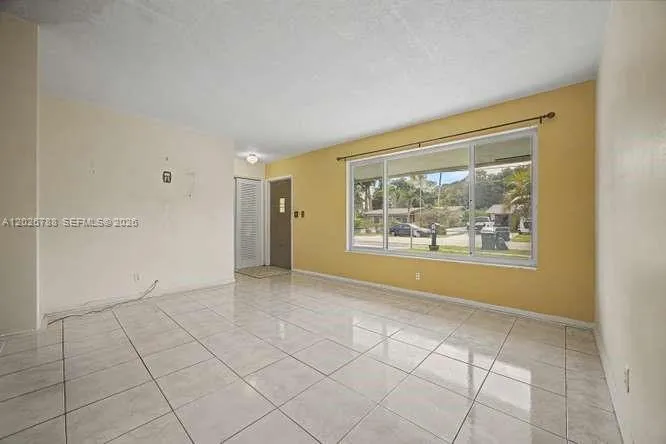 2000 N 58th Ave, Hollywood FL 33021