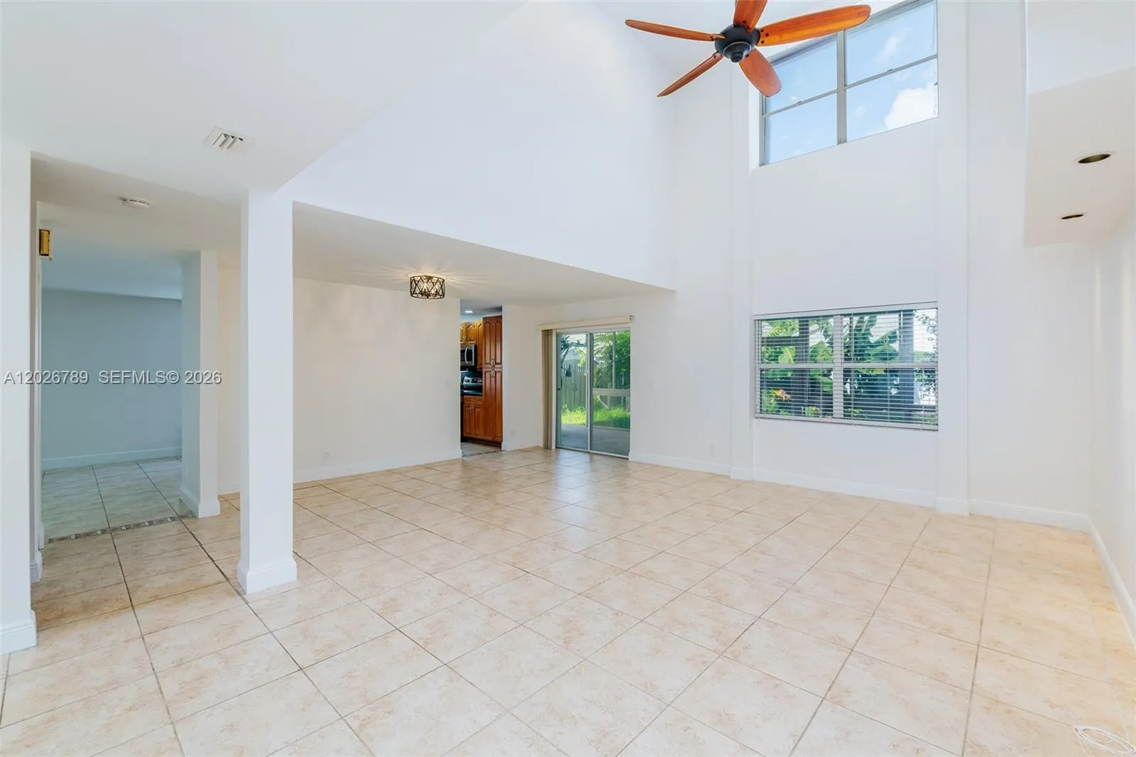 305 S Ketch Dr, Sunrise FL 33326