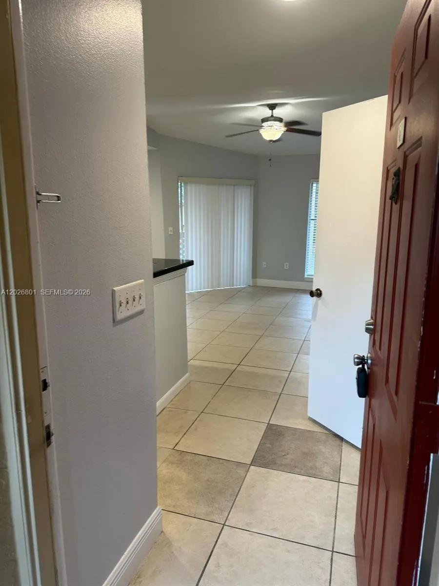 4807 Via Palm Lks # 1520, West Palm Beach FL 33417