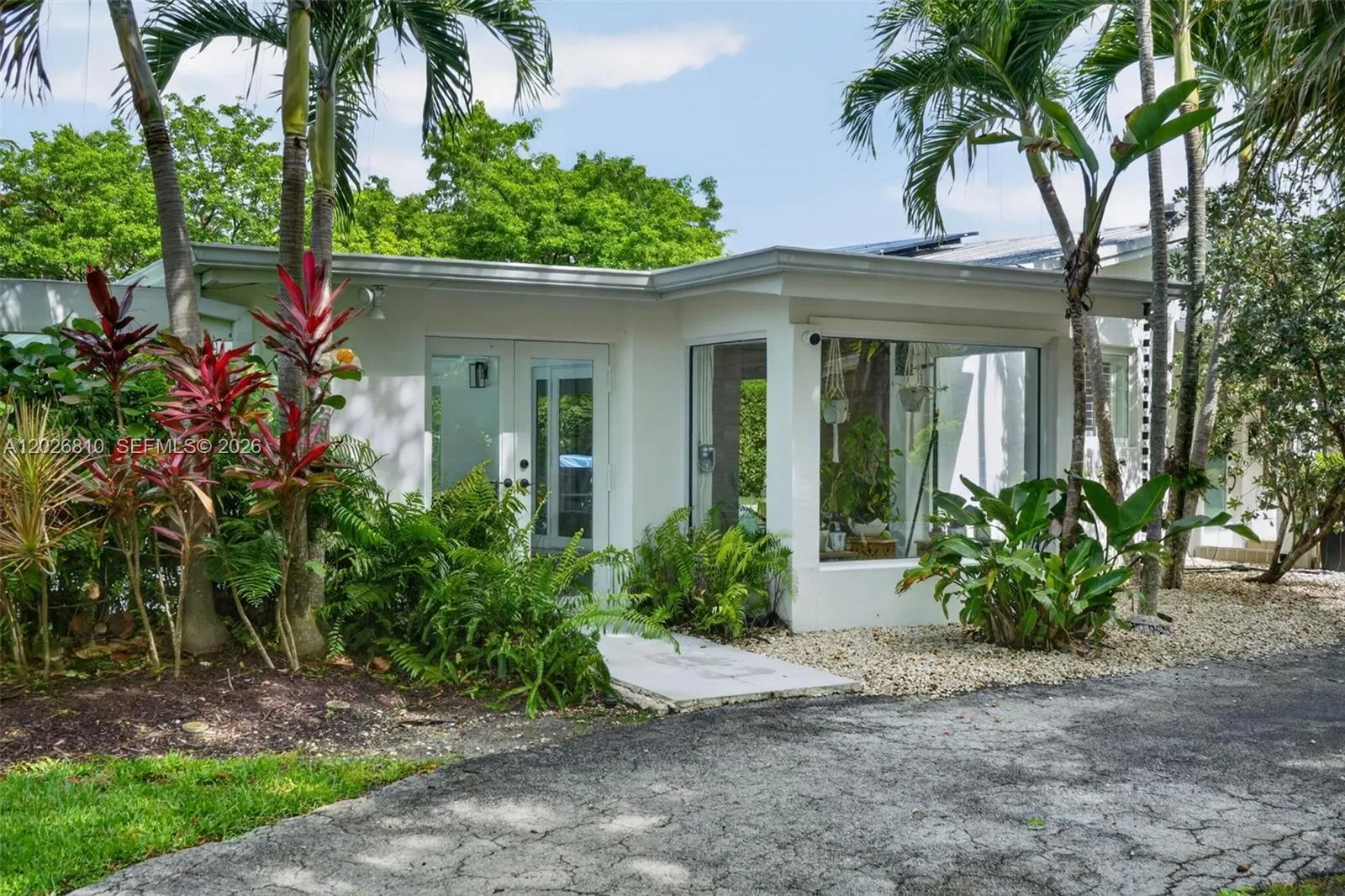 12420 SW 69th Ave, Pinecrest FL 33156