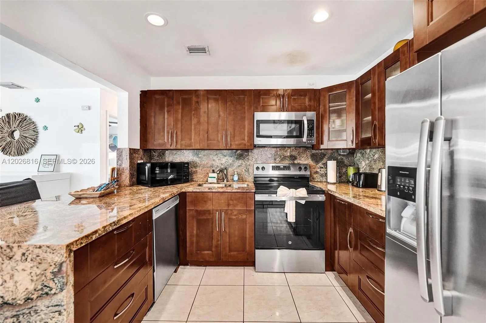 712 SW 7th terr, Hallandale Beach FL 33009