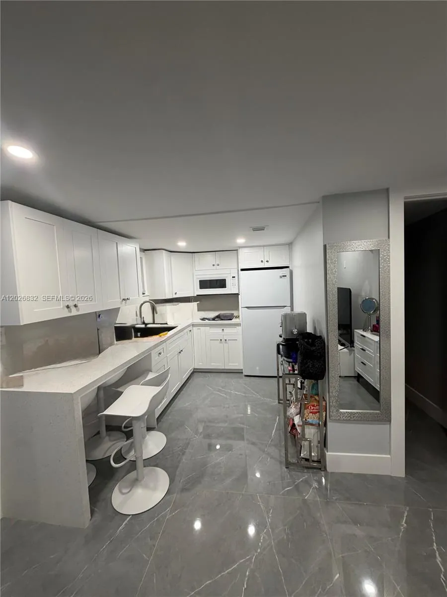 1210 SW 91st Ave # 1210, Miami FL 33174
