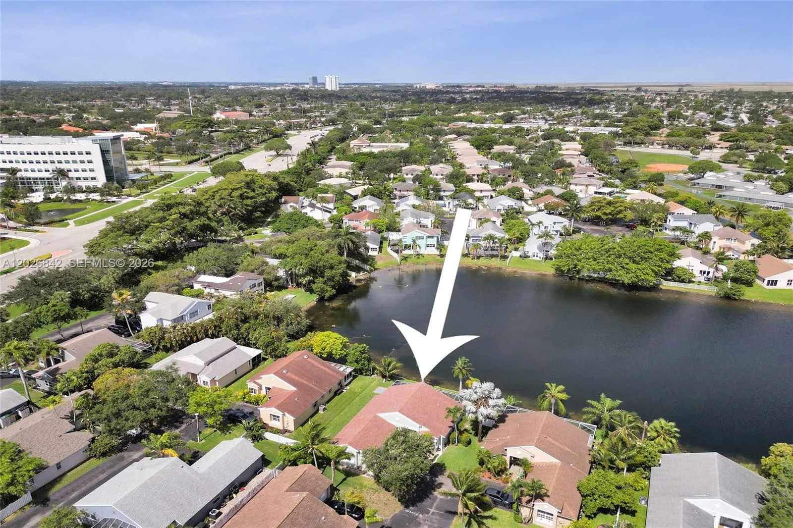 10639 Lago Welleby Dr, Sunrise FL 33351