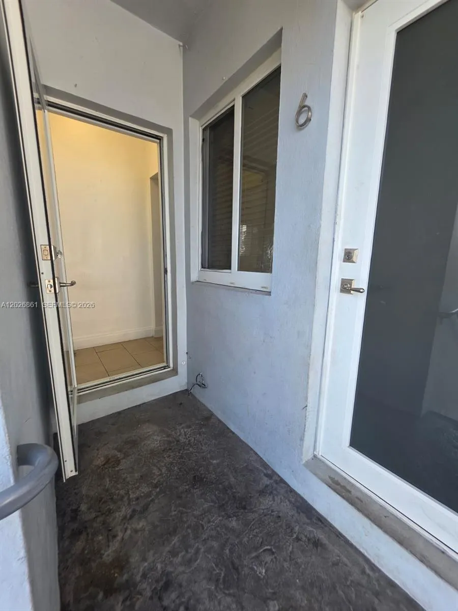 7155 Rue Notre Dame # 6, Miami Beach FL 33141