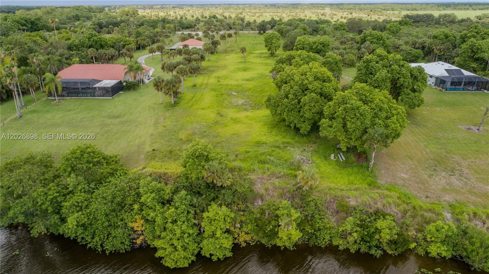 5220 Fort Denuad, La Belle FL 33935