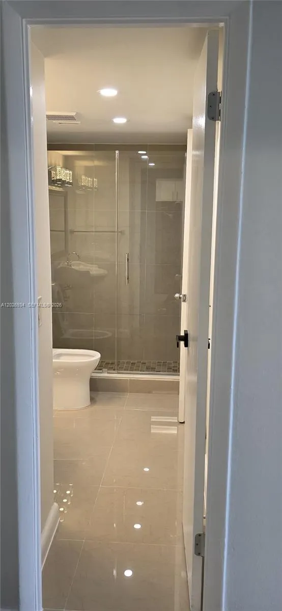 492 NW 165th St Rd # 511, Miami FL 33169