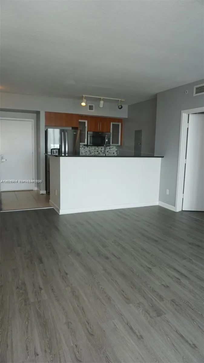 325 S Biscayne Blvd # 2022, Miami FL 33131